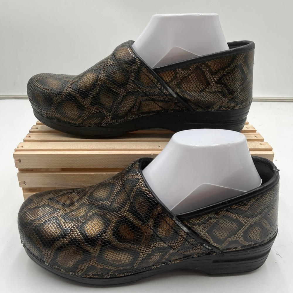 Dansko Clogs XP Professional Slither Snake Print Bronze Black Mens 41